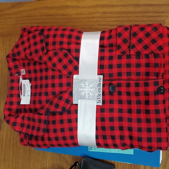 La Vie en Rose Flannel Pajama Set Women's M Checkered (pending) - Picture 3 of 5